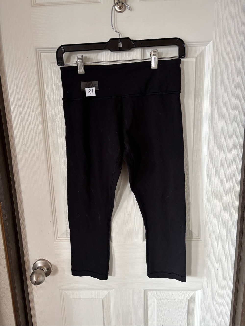 lululemon athletica Black Capri Leggings